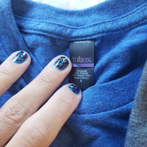 🔥🚨 4 Pack Tee Shirt Bundle - Picture 4 of 4